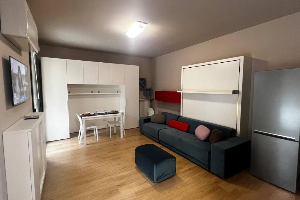 Ferienwohnung Urban House - Comfy Flat Navigli Milan Center Exterior foto